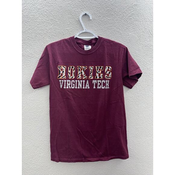 Womens Maroon Virgina Tech Hokies Animal Print Graphic T-Shirt Size Small - Picture 1 of 9